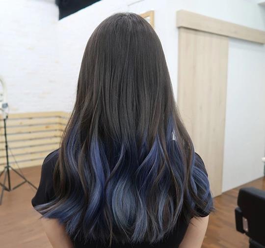 TOP 9 kiểu nhuộm tóc giấu màu 2 lớp trong ngoài cho nữ đẹp